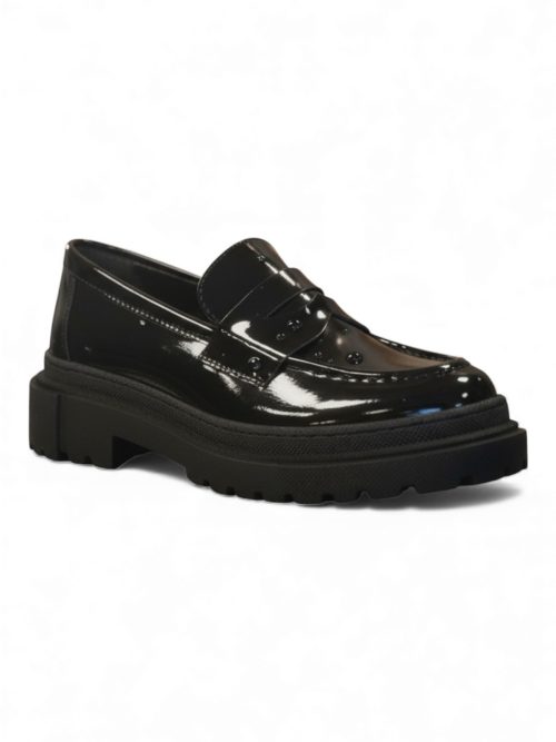 NINA BLACK WOMEN’S LOAFERS