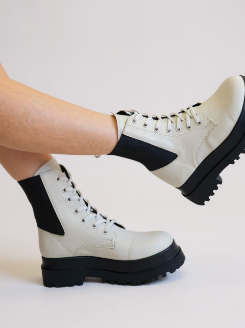 LUIZA BEIGE WOMEN’S FLAT BOOTS